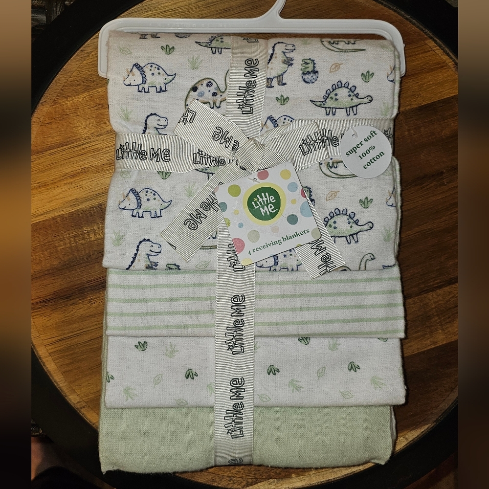 Baby NWT Dinosaur Bundle - Bin, Robe, Toy, Burp Cloths And Blankets - Picture 11 of 13